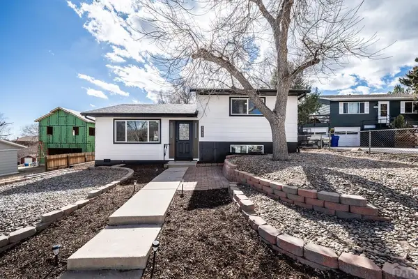 2537 Camelot, Colorado Springs, CO 80904