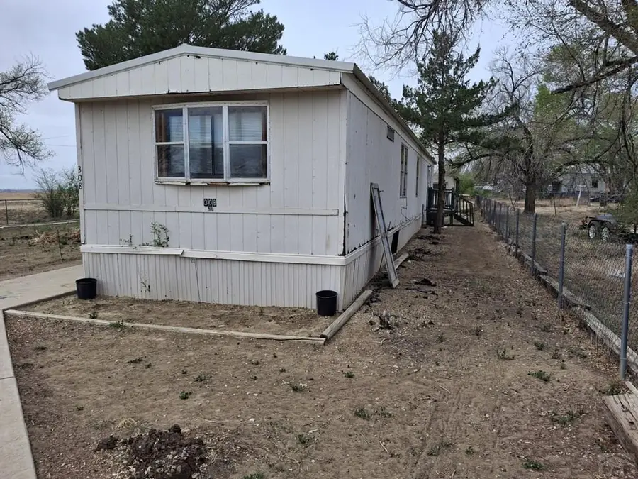 308 S Lincoln Ave, Olney Springs, CO 81062 - #2