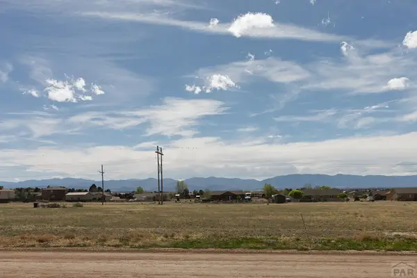 865 S Rosa Linda Dr, Pueblo West, CO 81007