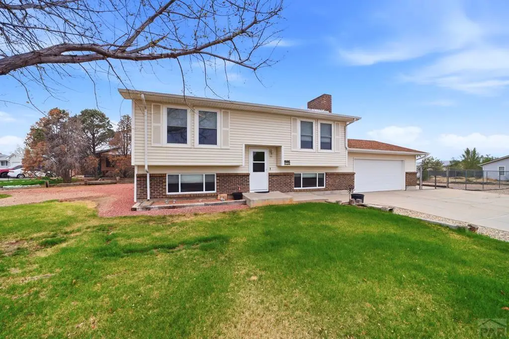 1722 Lincoln Ave, La Junta, CO 81050 - #1