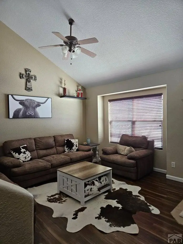 679 S Bow Mar Dr, Pueblo West, CO 81007 - #3