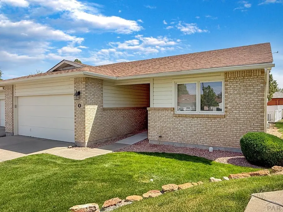 207 Bridle Trail #O, Pueblo, CO 81005 - #2