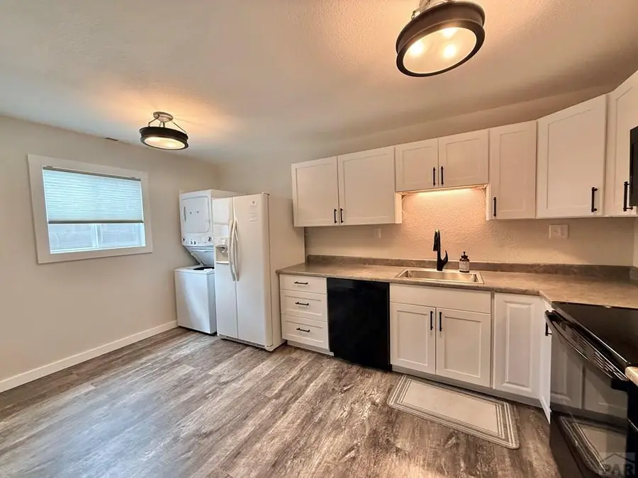 819 Avocado St, Pueblo, CO 81005 - #2