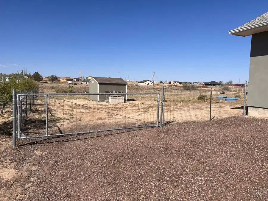 785 E Bedford Dr, Pueblo West, CO 81007 - #3