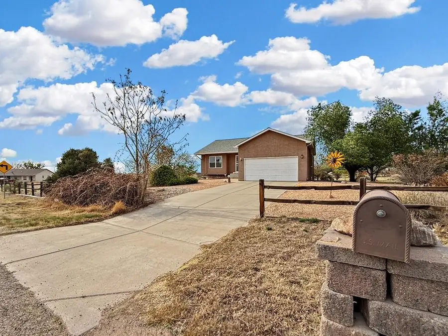 409 Baldwyn Dr, Pueblo, CO 81007 - #2