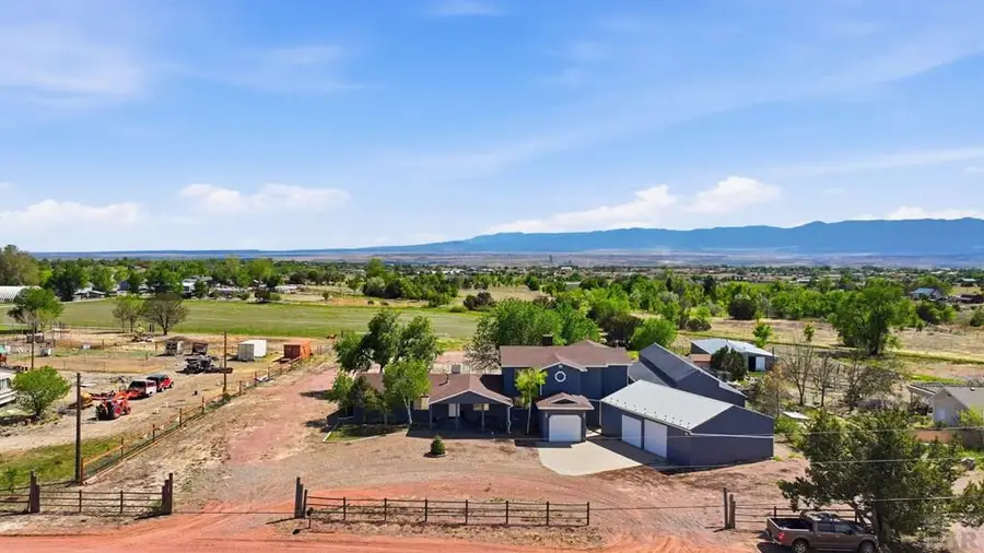 855 5th St, Penrose, CO 81240 - #3