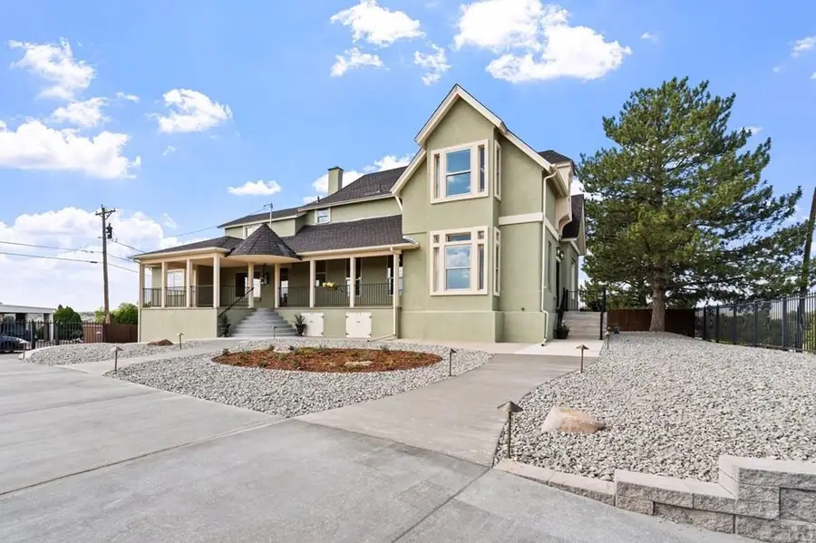 708 W 18th St, Pueblo, CO 81003 - #2