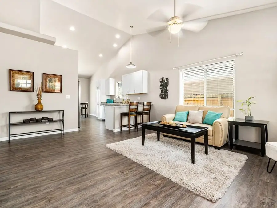 602 Orange St, Pueblo, CO 81005 - #3