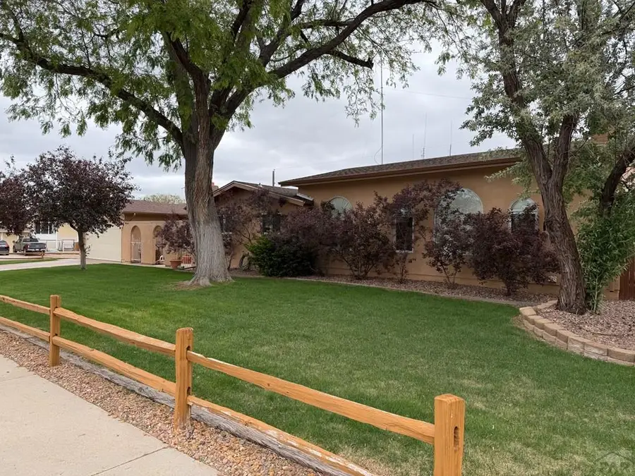134 La Rochelle Dr, Pueblo, CO 81005 - #3