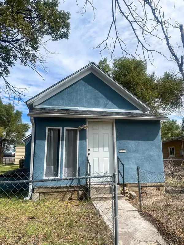 401 E 2nd St, La Junta, CO 81050