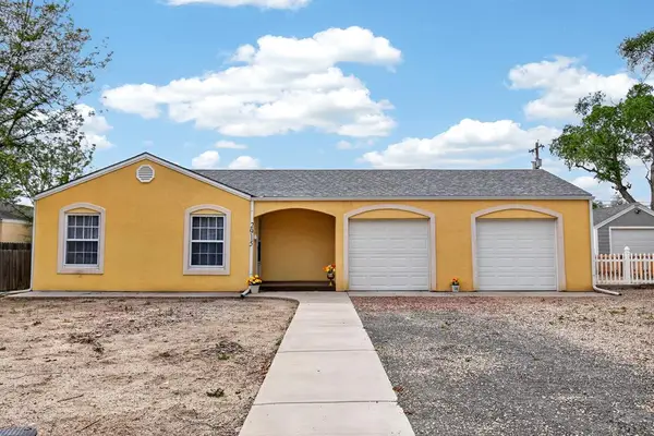 2915 Withers Ave, Pueblo, CO 81008