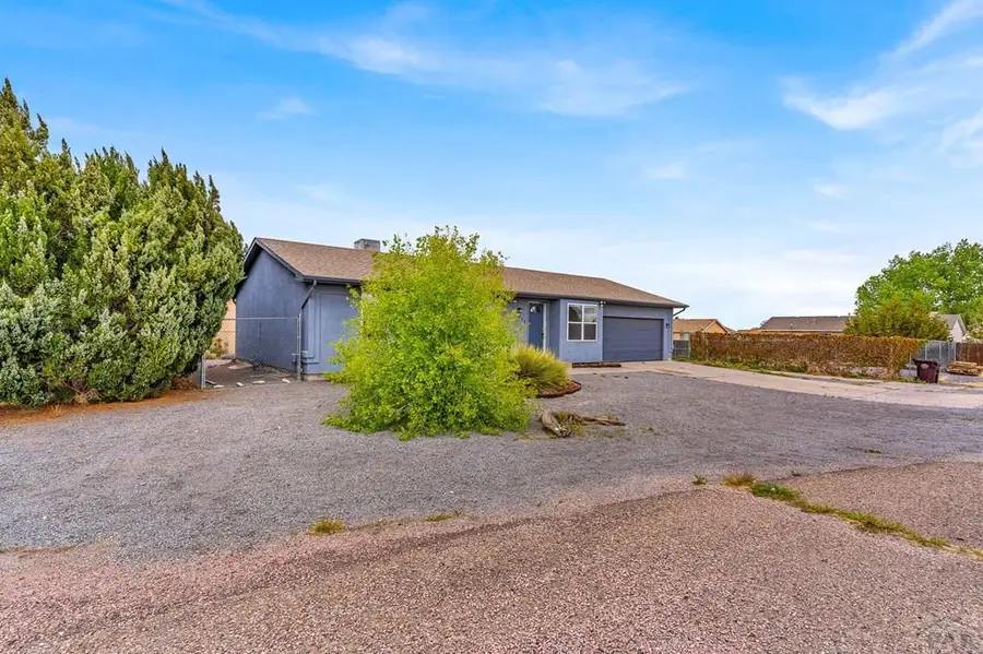 311 E Bond Dr, Pueblo, CO 81007 - #2