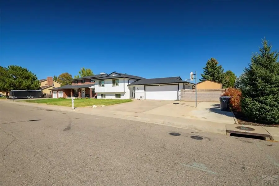 208 Starlite Dr, Pueblo, CO 81005 - #3