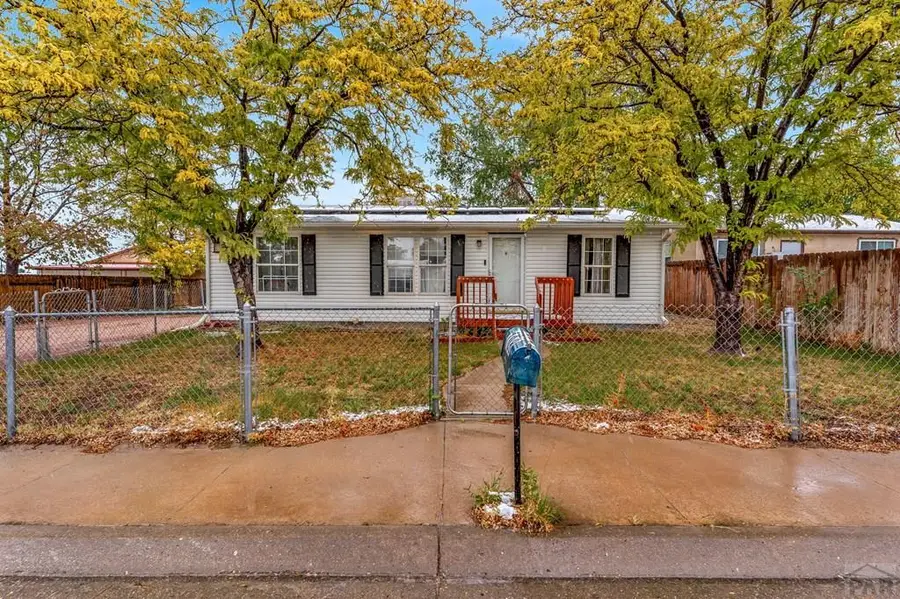 708 Santa Clara Ave, Pueblo, CO 81005 - #2