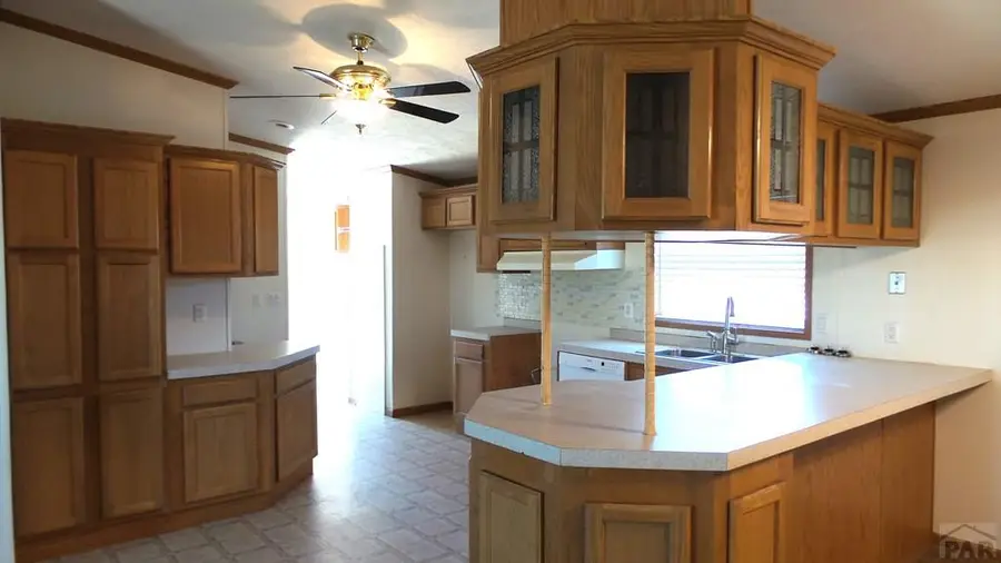 802 W 2nd St, Walsenburg, CO 81089 - #2