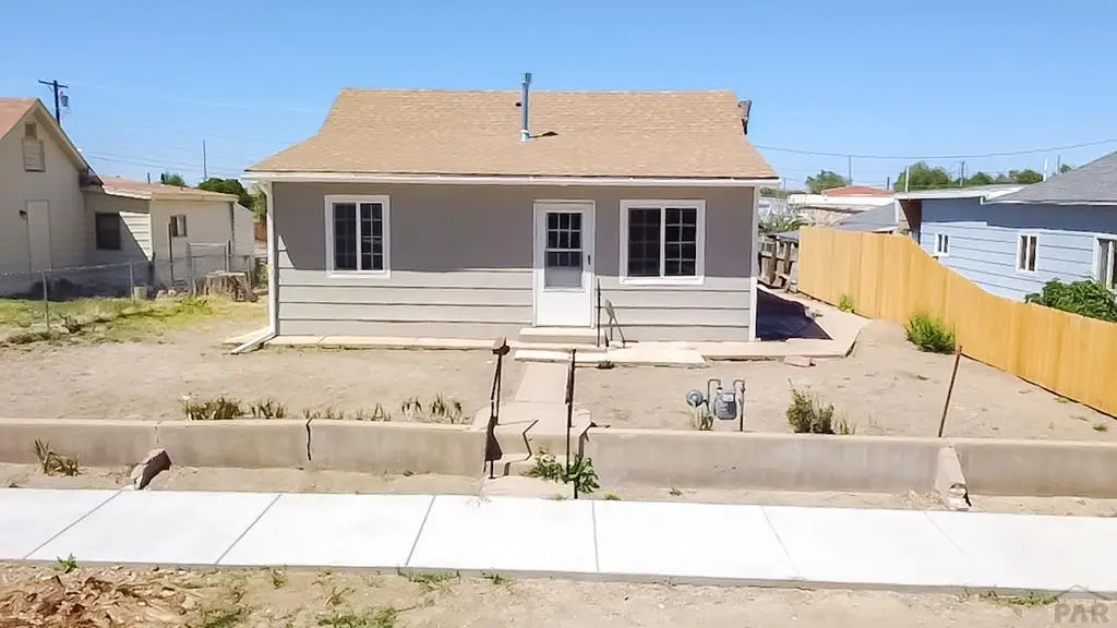 809 W 4th St, La Junta, CO 81050 - #1