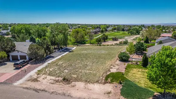 558 W Golfwood Dr, Pueblo West, CO 81007