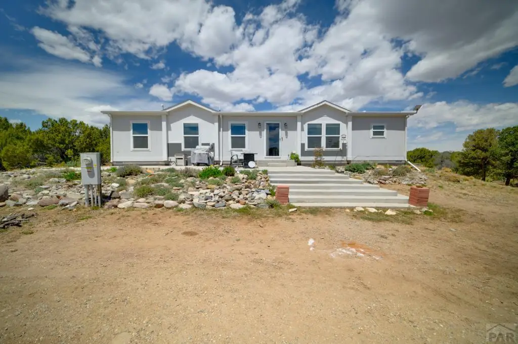 2664 Comanche Dr, Walsenburg, CO 81089 - #1
