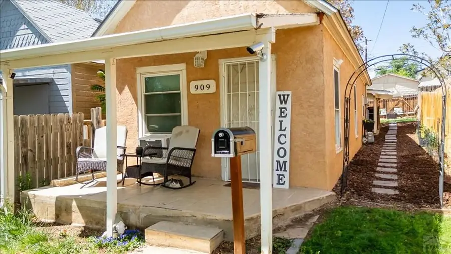 909 E 5th St, Pueblo, CO 81001 - #2