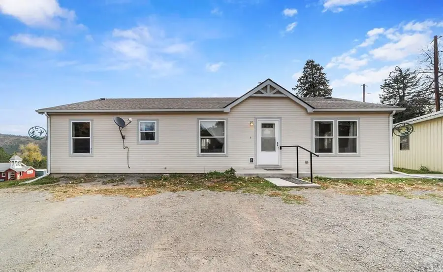 8906 Grand Ave, Beulah, CO 81023 - #2