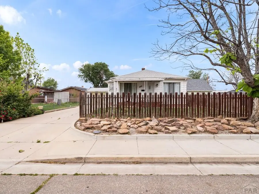 2325 Poplar St, Pueblo, CO 81004 - #2