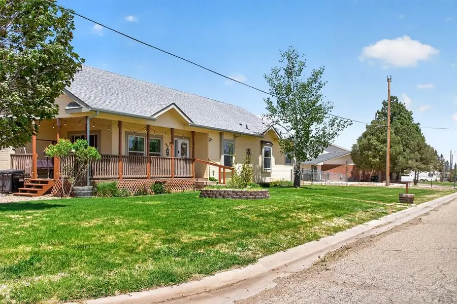 824 W Cedar St, Walsenburg, CO 81089 - #2