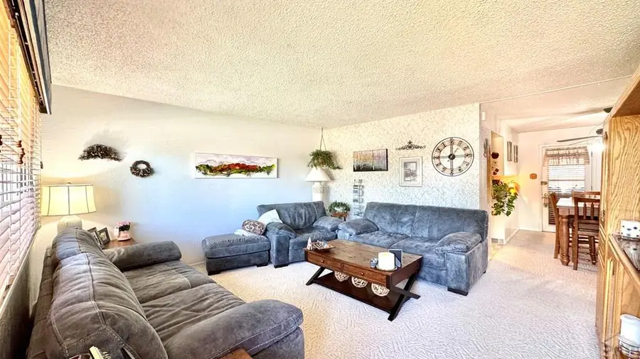 1809 Garwood Dr, Pueblo, CO 81005 - #2