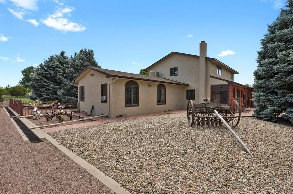 310 L St, Penrose, CO 81240 - #1