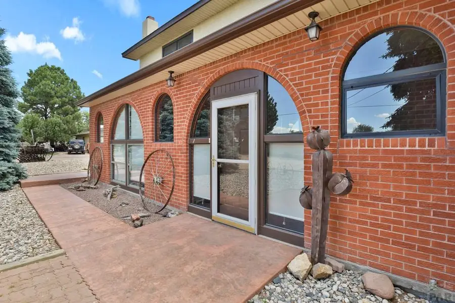 310 L St, Penrose, CO 81240 - #3