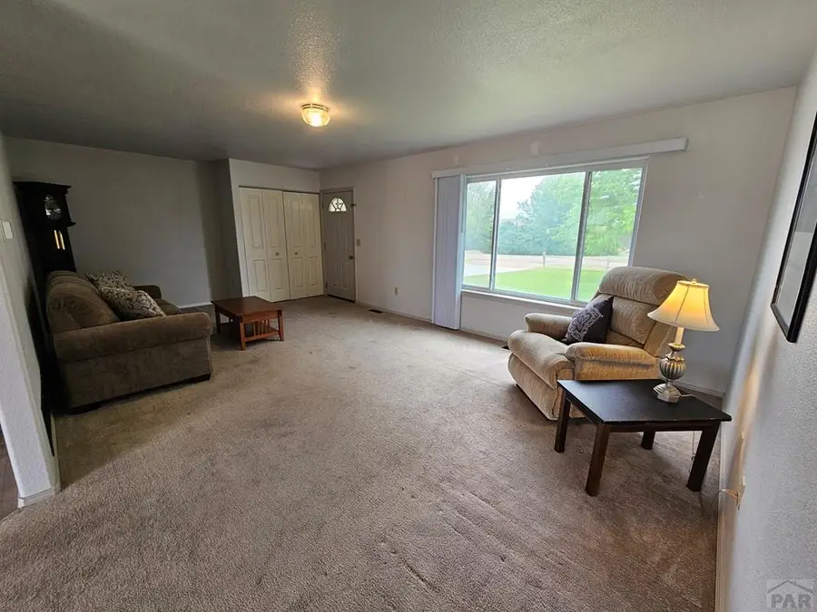8302 Surrey Ridge Ct, Lamar, CO 81052 - #3