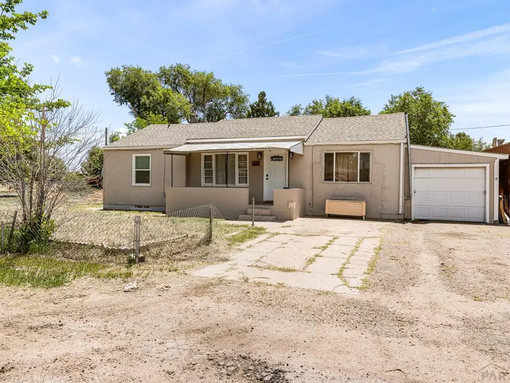 1001 Kiowa St., Pueblo, CO 81006 - #1