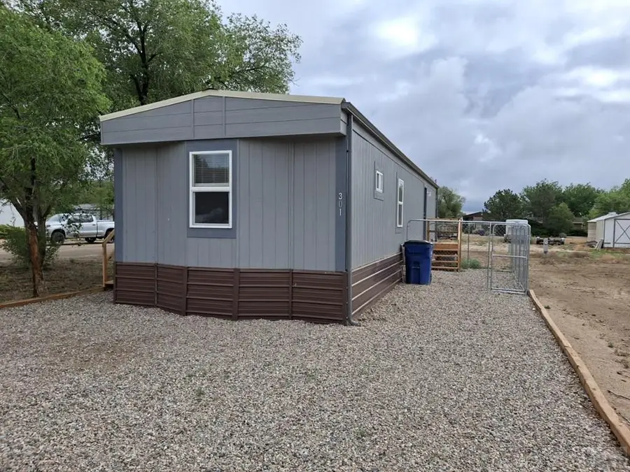 301 S Helen St, Olney Springs, CO 81062 - #3