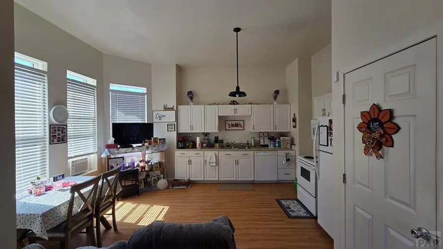 616 W 10th St, Pueblo, CO 81003 - #2