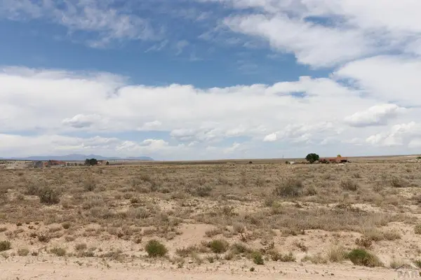 817 E Cholla Dr, Pueblo West, CO 81007