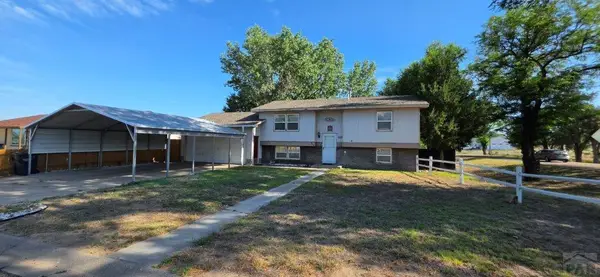 306 Hackberry St, Lamar, CO 81052