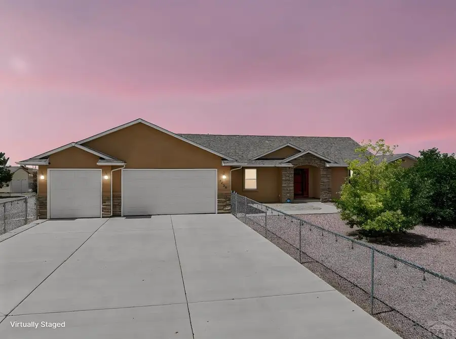 1450 E Farley Ave, Pueblo West, CO 81007 - #2