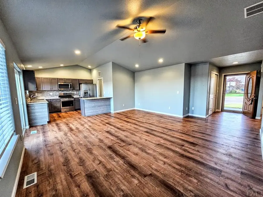3133 W 18th St, Pueblo, CO 81003 - #2