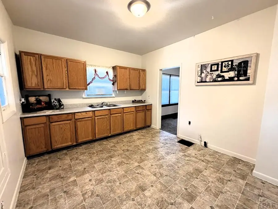2101 Cedar St, Pueblo, CO 81004 - #2