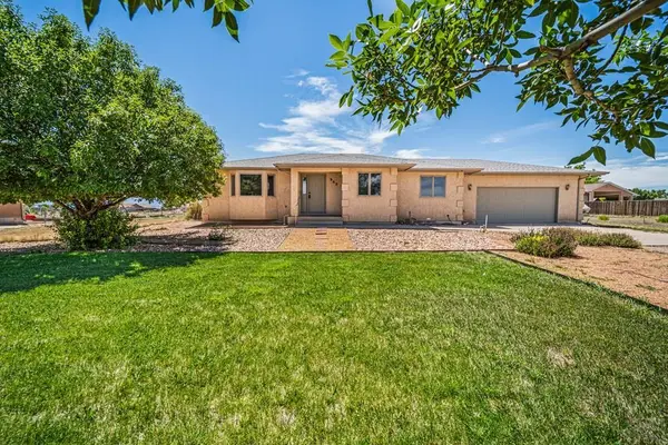 963 S Bayonne Dr, Pueblo West, CO 81007