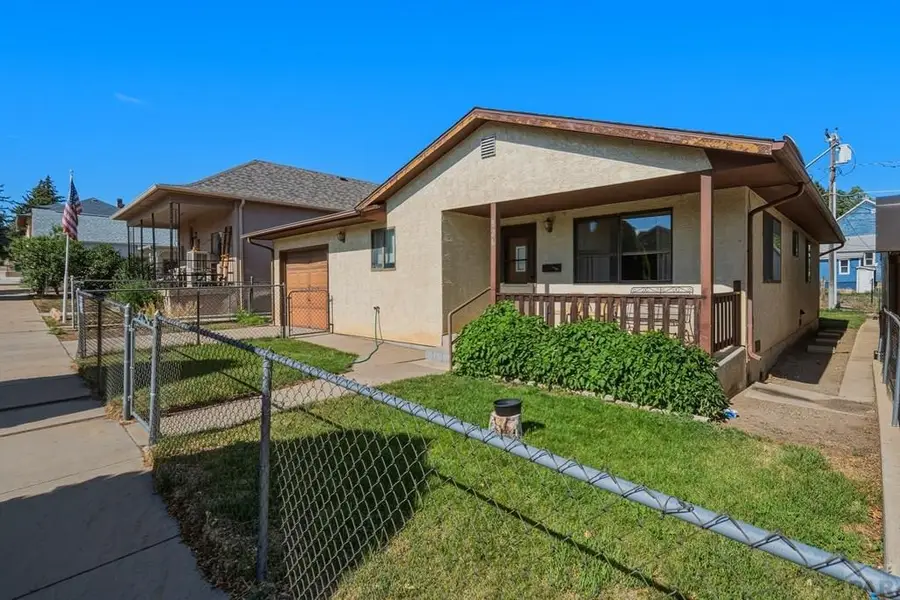 926 Arizona Ave, Trinidad, CO 81082 - #2