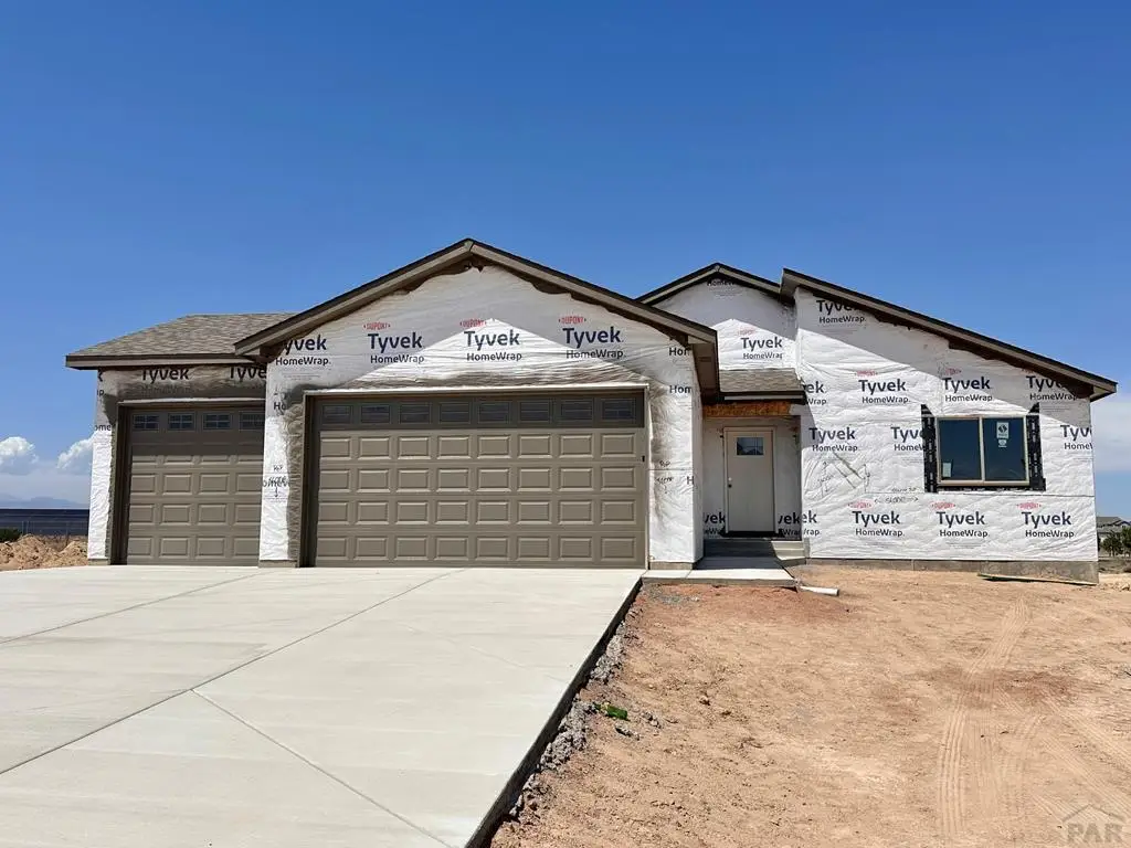 1127 W Mescalero Dr, Pueblo West, CO 81007 - #1