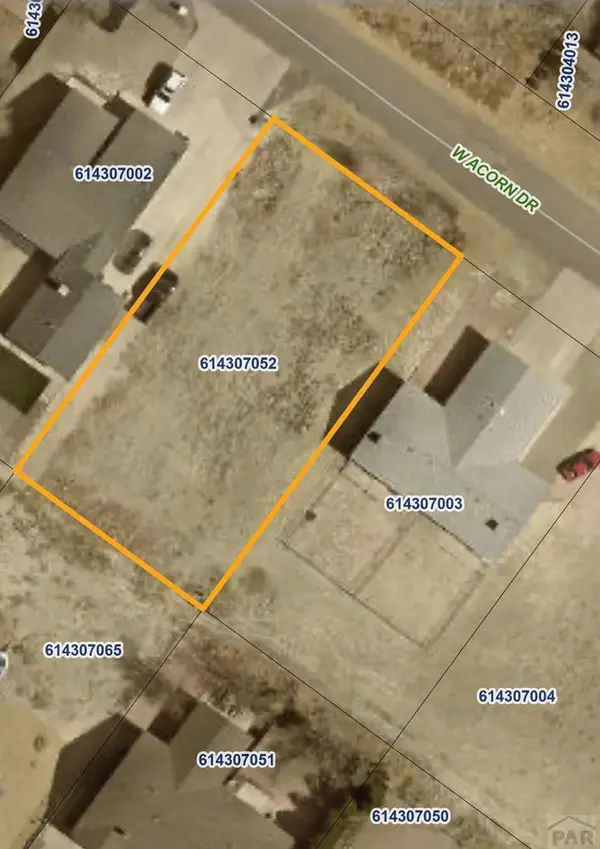 258 W Acorn Dr, Pueblo West, CO 81007
