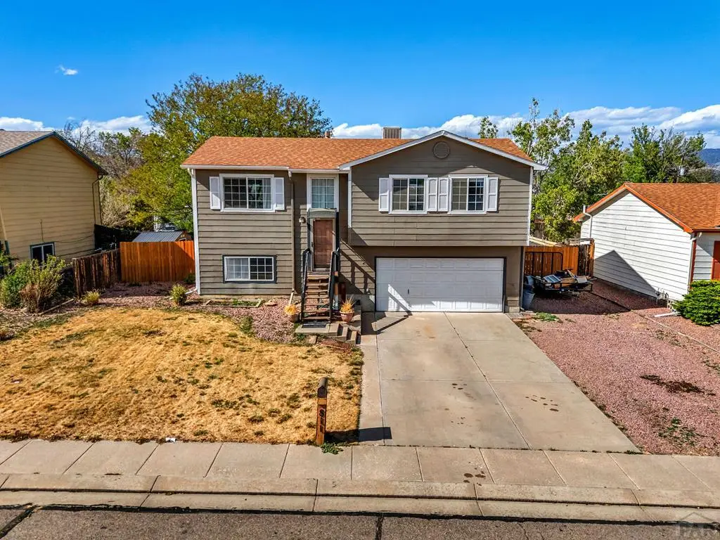 811 Meadows Ave, Canon City, CO 81212 - #1