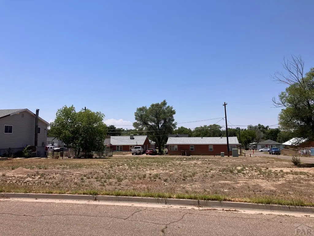1202 Cimarron Ave, La Junta, CO 81050 - #1