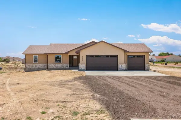 2094 W Woodstock Pl, Pueblo West, CO 81007