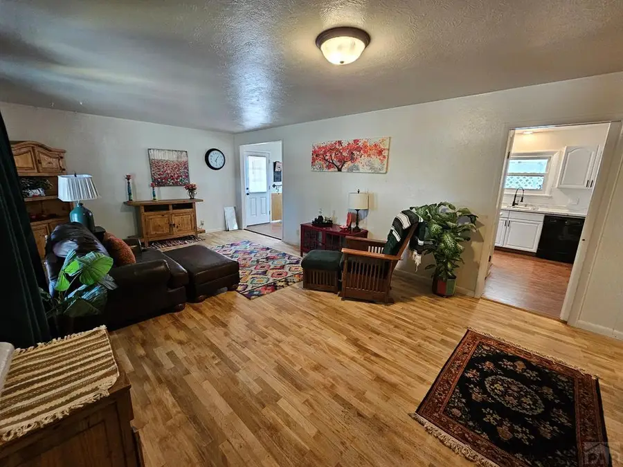 1317 & 1318 Parkview Ave, Lamar, CO 81052 - #2