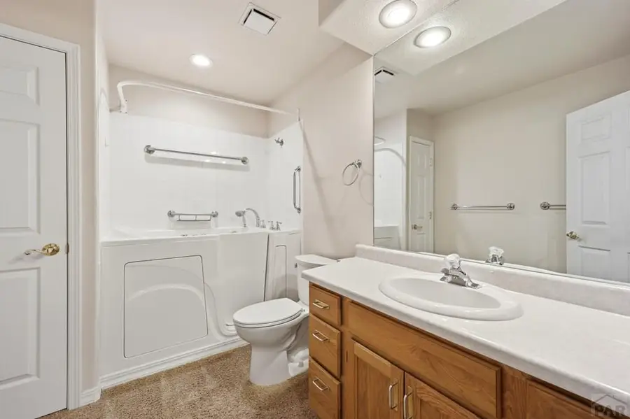 40 Regency Blvd #G, Pueblo, CO 81005 - #3