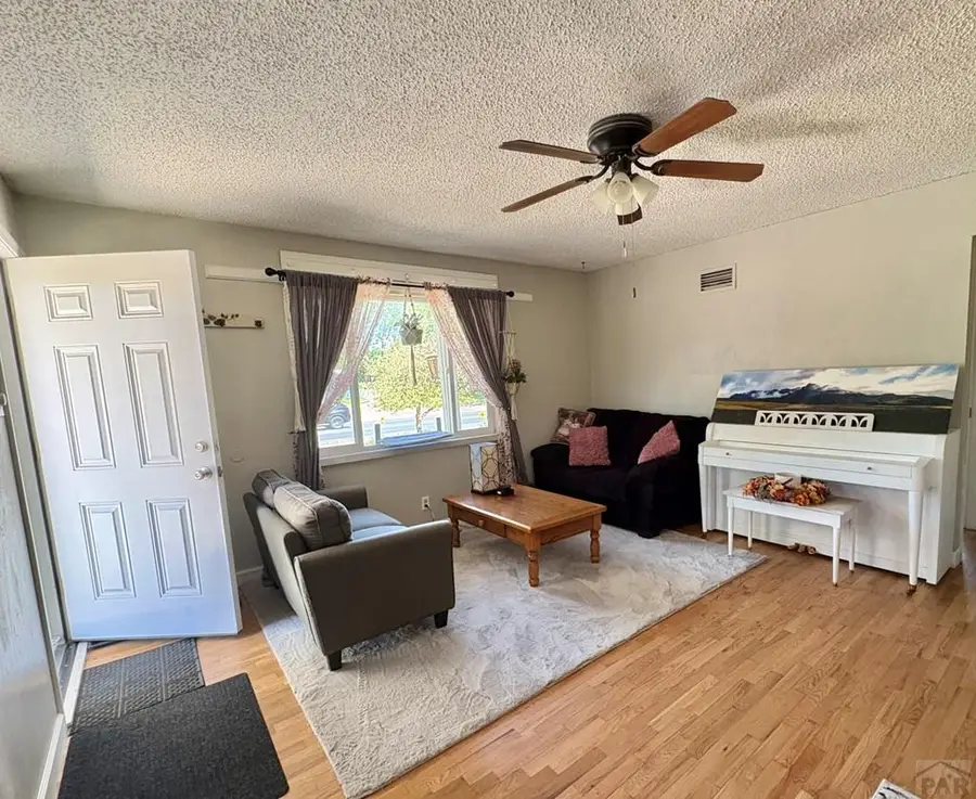 522 Cleveland St, Pueblo, CO 81004 - #3