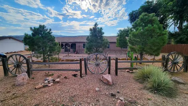 1049 York Ave, Canon City, CO 81212