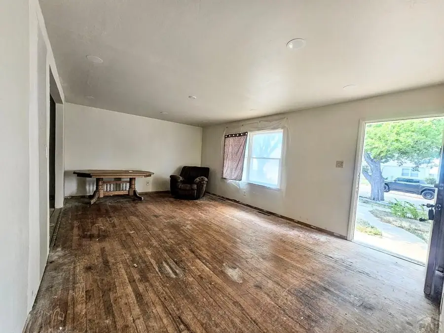1109 Ruppel St, Pueblo, CO 81001 - #3